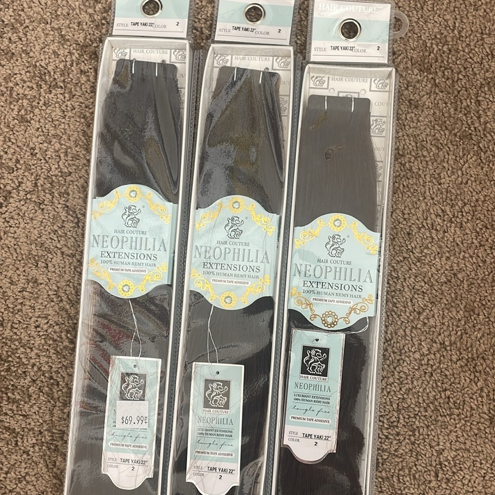Hair Extensions- remy tape in 22” yaki